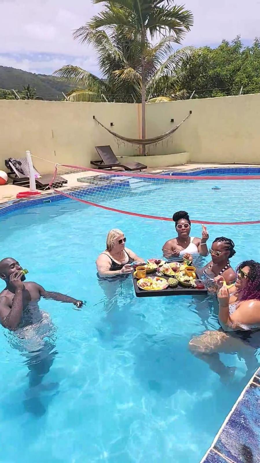 Eve'S Rockaway Villa Alligator Pond Village Bagian luar foto
