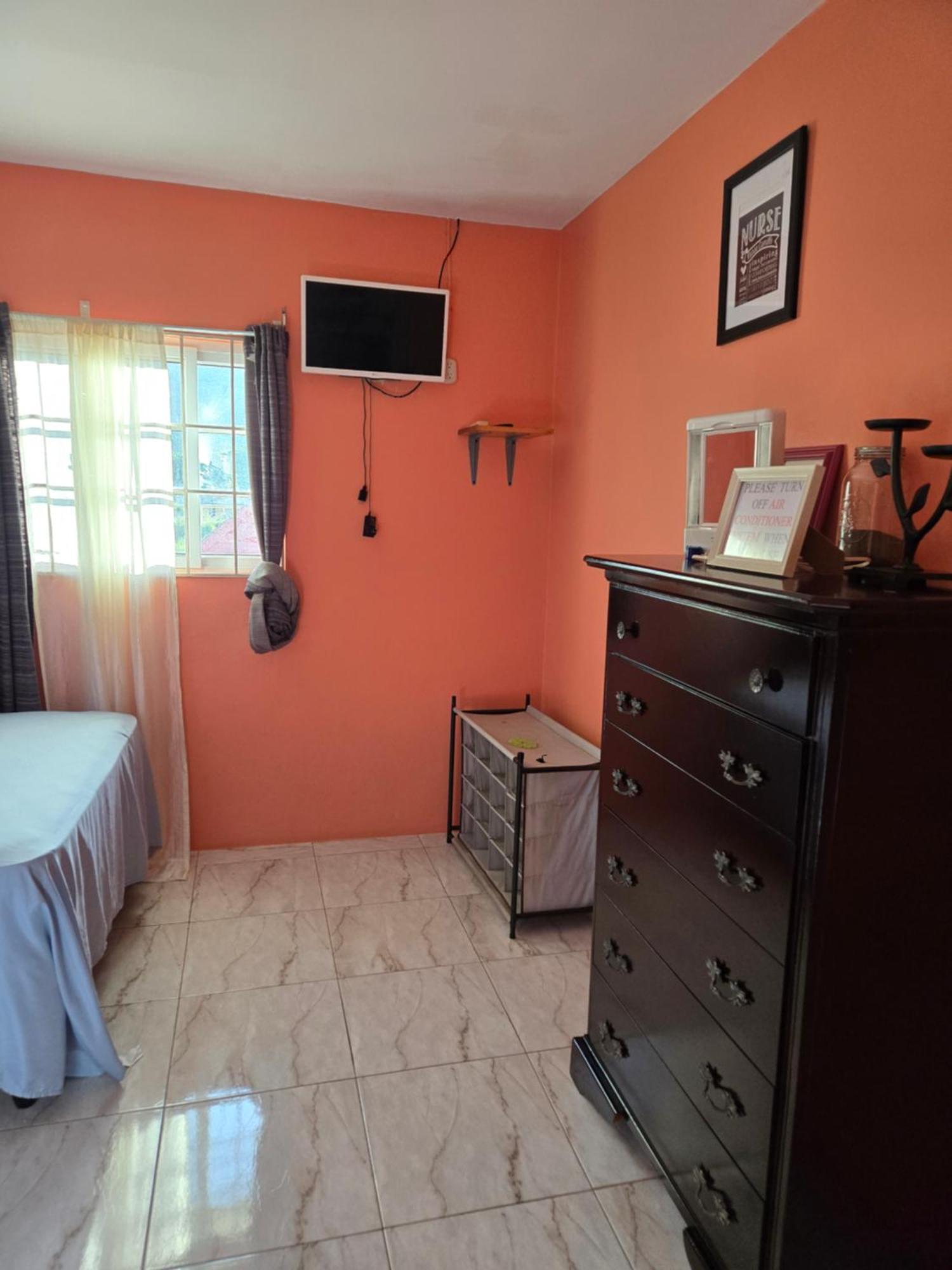 Eve'S Rockaway Villa Alligator Pond Village Bagian luar foto
