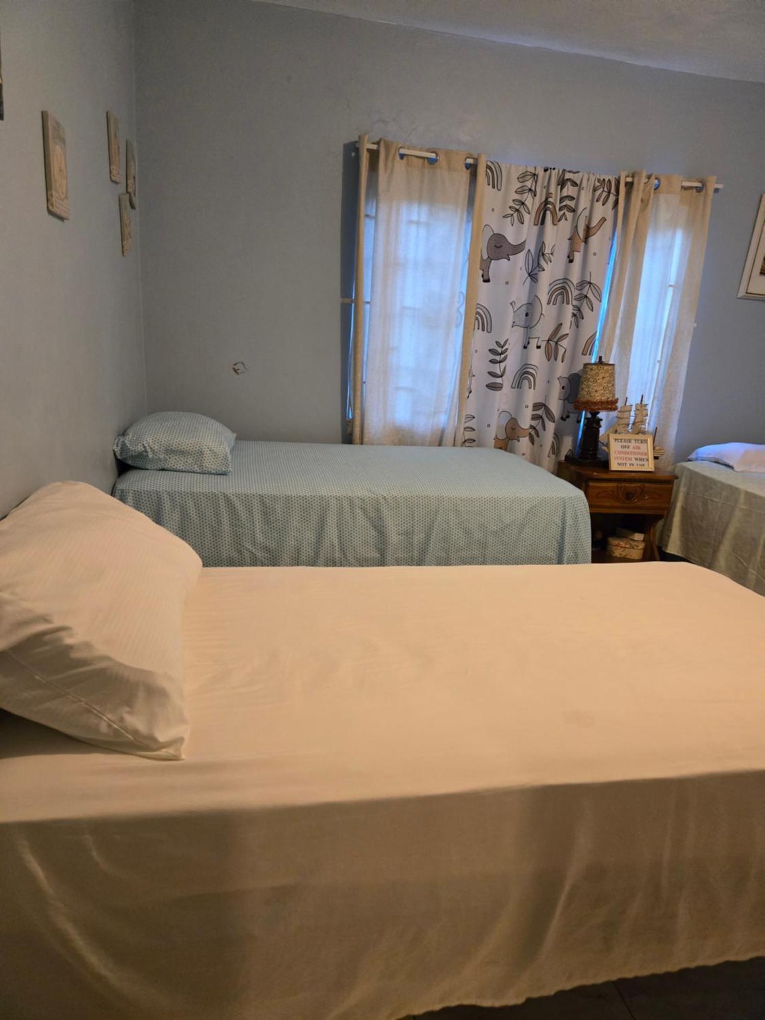 Eve'S Rockaway Villa Alligator Pond Village Bagian luar foto